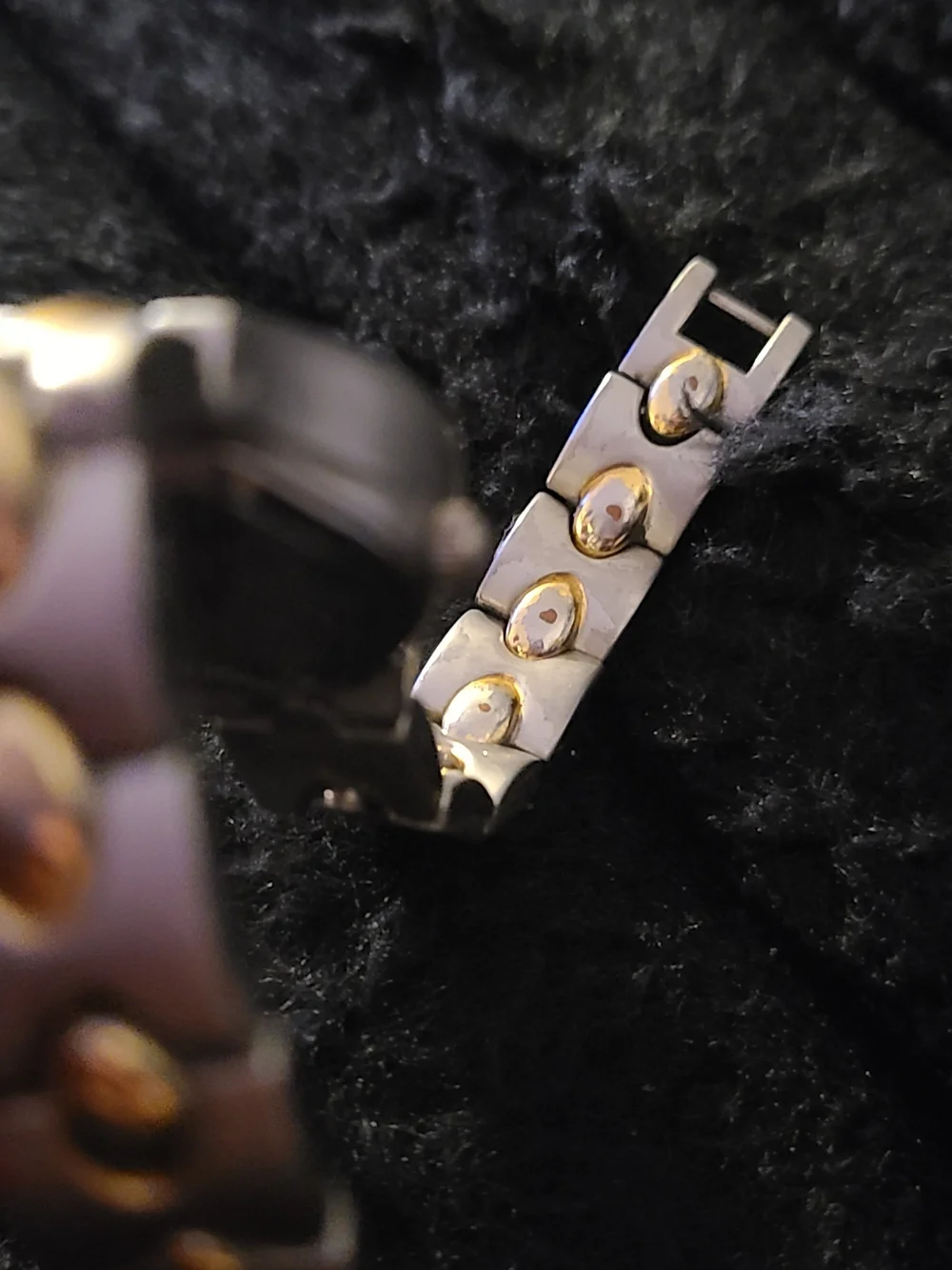 Vintage Q&Q quartz Women's two-tone Chic watch Fashion Accessory